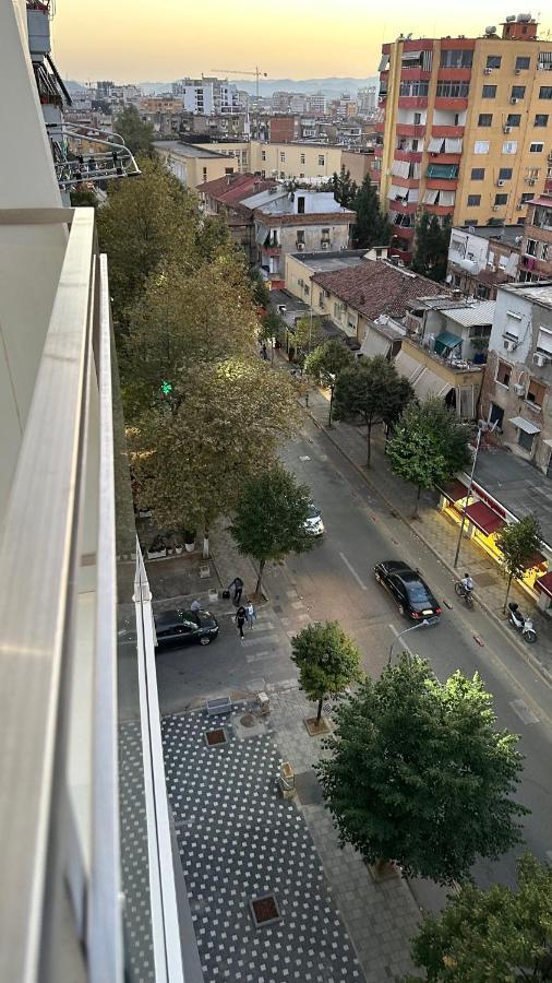 Urban Serenity City Skyline View Apartment 1 Tirana Kültér fotó