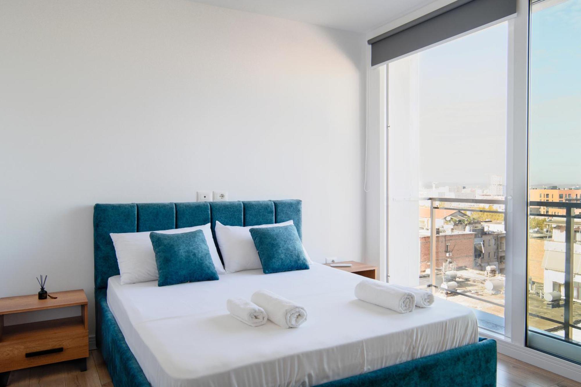 Urban Serenity City Skyline View Apartment 1 Tirana Kültér fotó