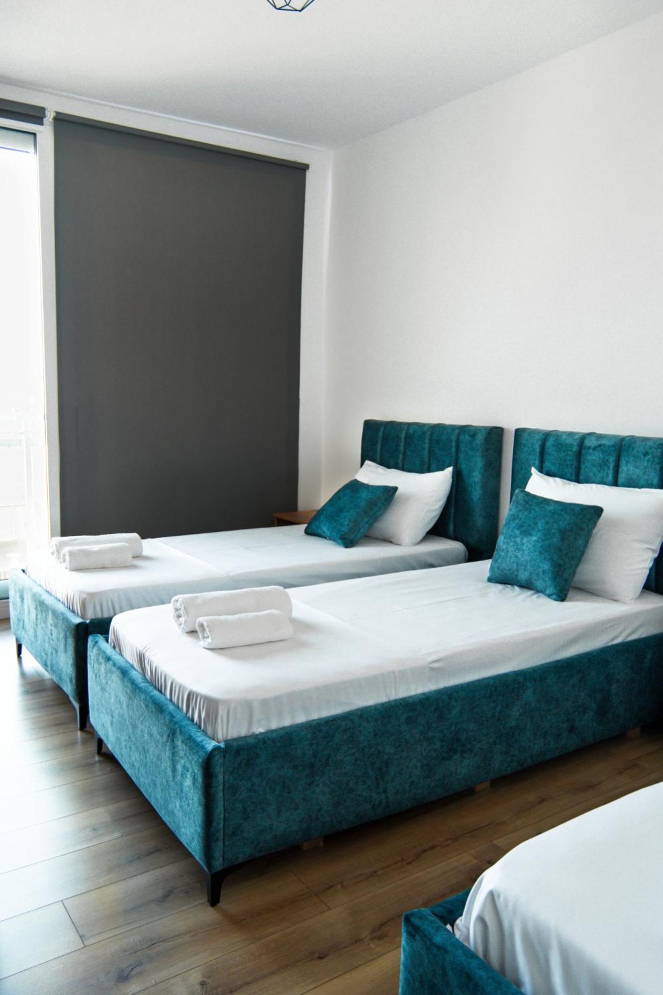 Urban Serenity City Skyline View Apartment 1 Tirana Kültér fotó